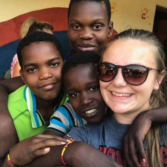 Meet your Posher, Shayla - Picture 1 of 1